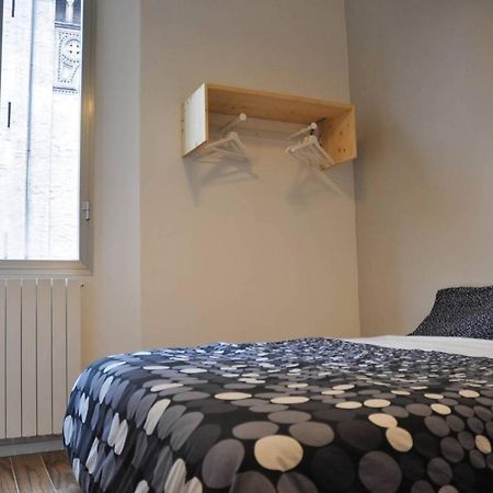 Camera E Bagno Privato A 3 Minuti Dalla Stazione Bolonha Exterior foto
